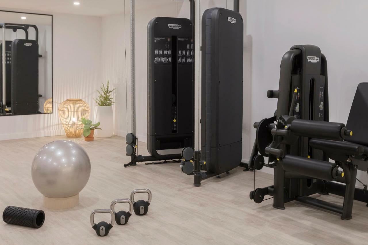Hm Ayron Park - Adults Only 호텔 플라야 데 팔마 외부 사진 Gym equipment