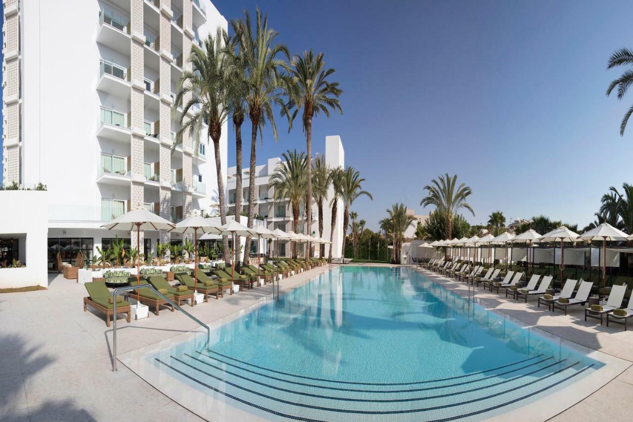 Hm Ayron Park - Adults Only 호텔 플라야 데 팔마 외부 사진 The pool at the Hilton Scottsdale Resort and Villas